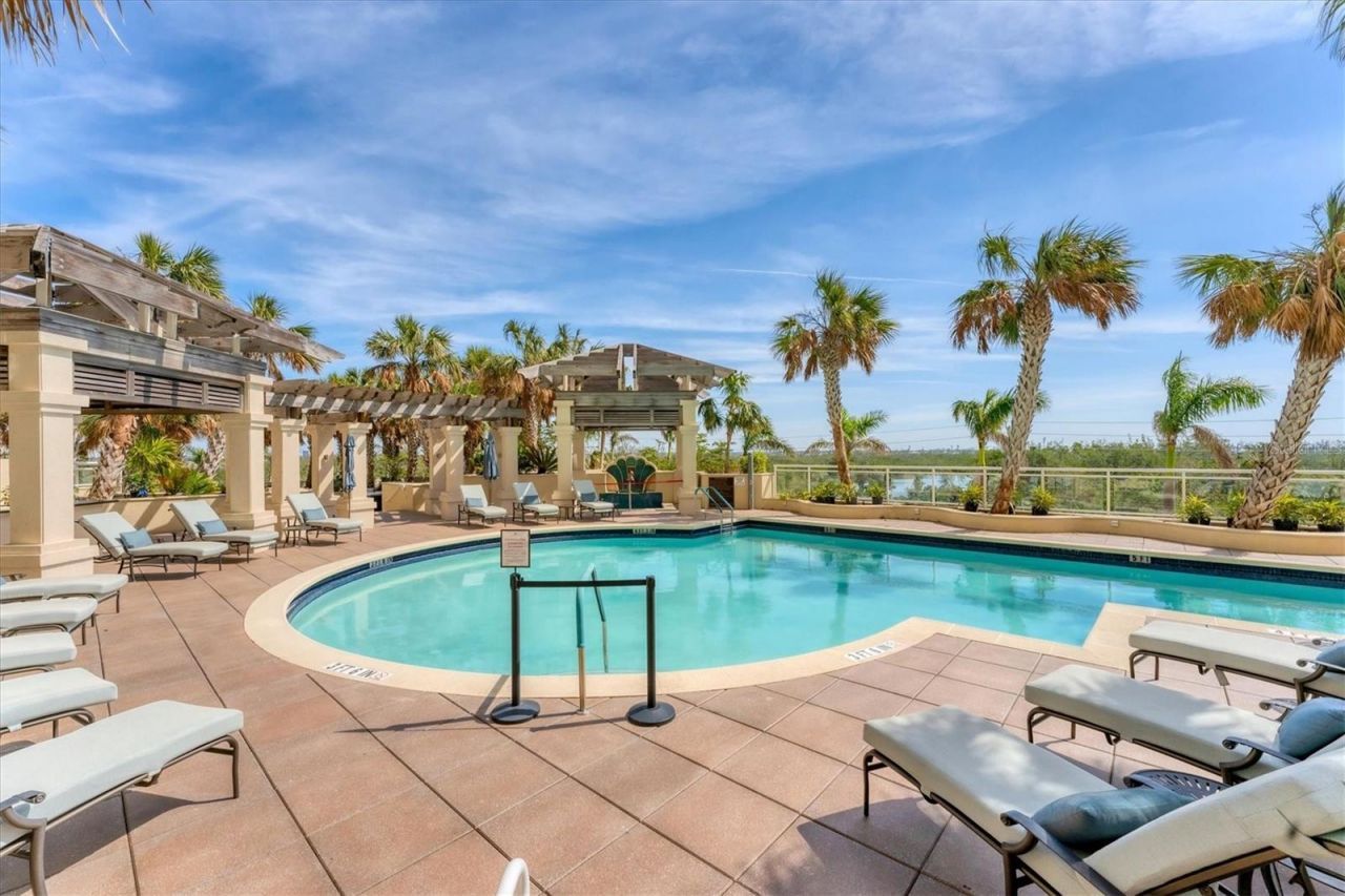 1300 Benjamin Franklin Drive, Unit 304, Sarasota, FL 34236 Photo