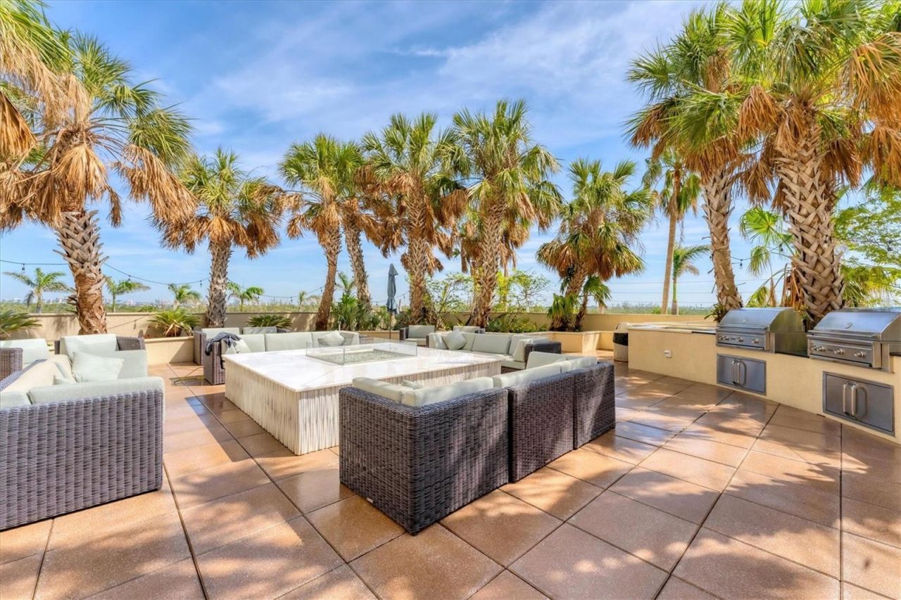 1300 Benjamin Franklin Drive, Unit 304, Sarasota, FL 34236 Photo