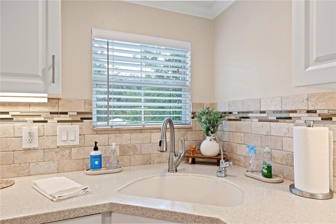 9972 SW County Road 240, Lake City, FL 32024 Photo