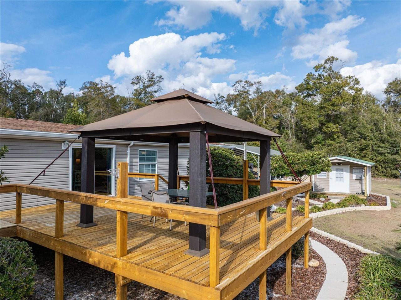 9972 SW County Road 240, Lake City, FL 32024 Photo