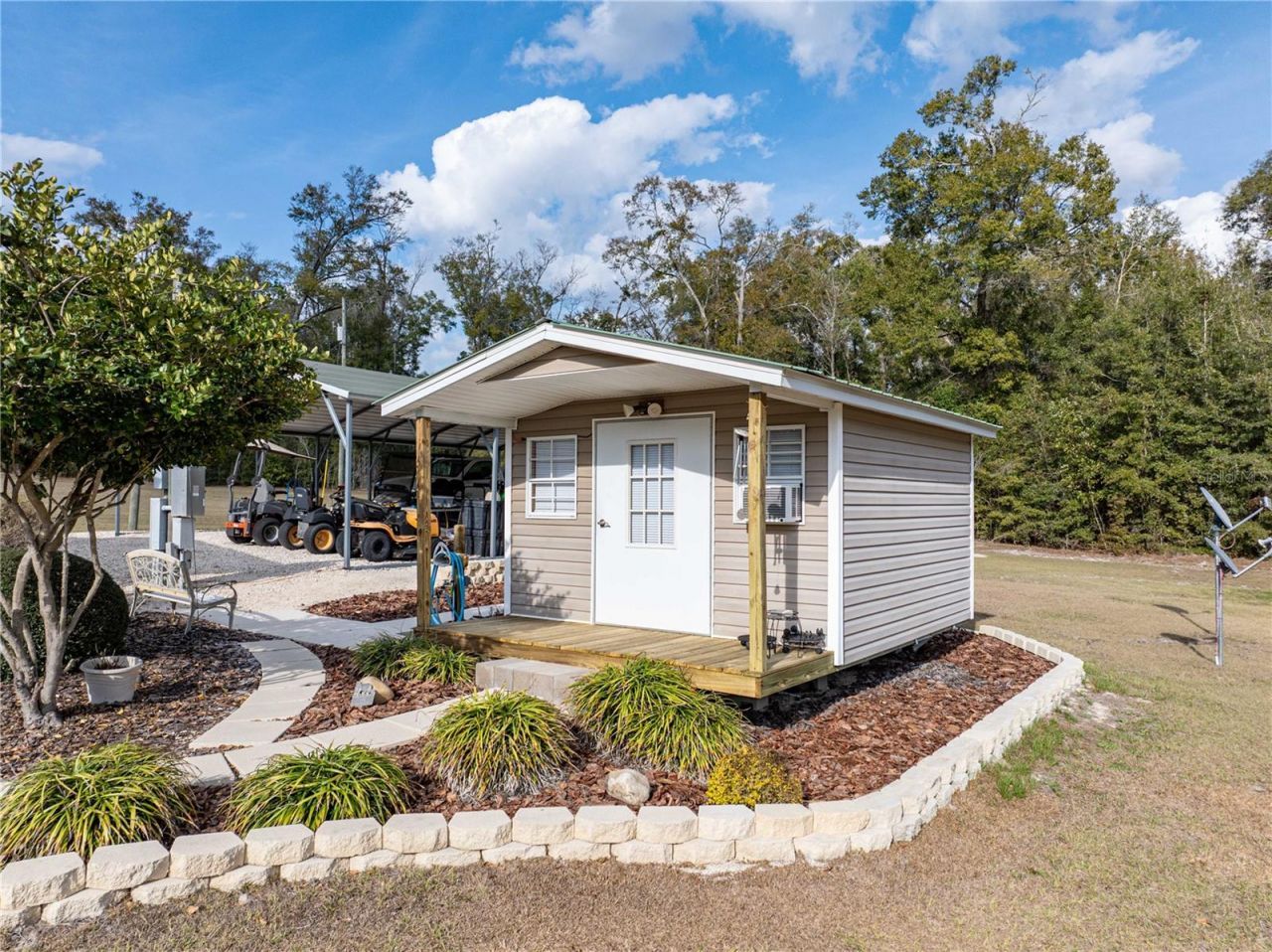 9972 SW County Road 240, Lake City, FL 32024 Photo