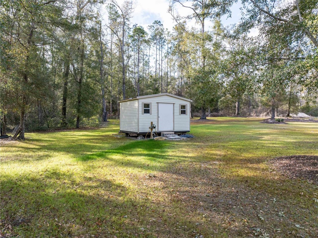 9972 SW County Road 240, Lake City, FL 32024 Photo