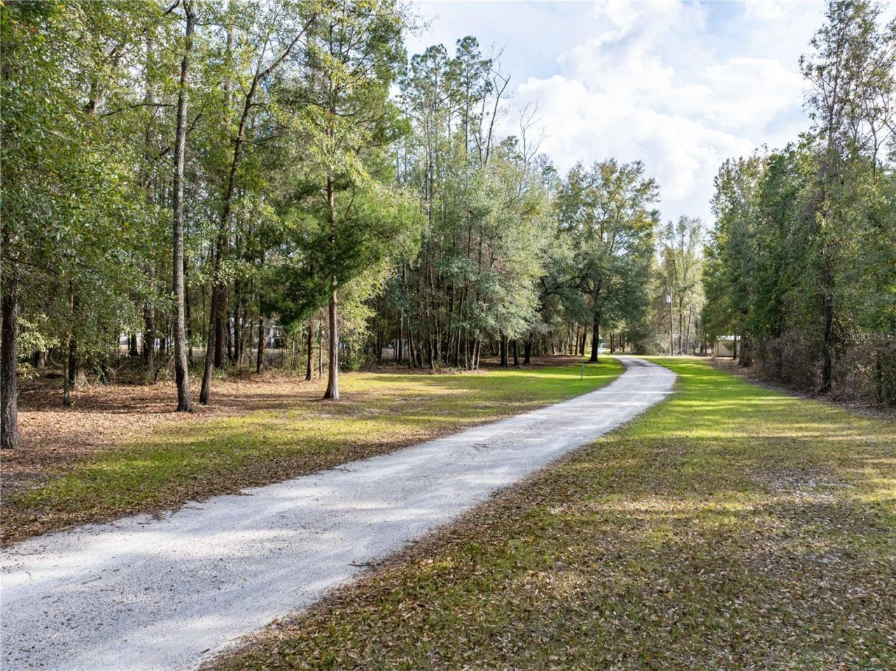 9972 SW County Road 240, Lake City, FL 32024 Photo