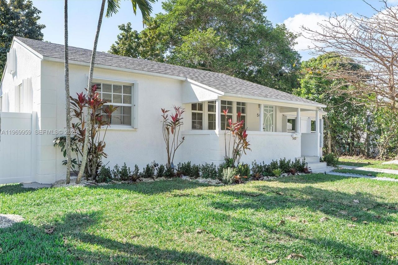 560 NE 110th Ter, Miami, FL 33161 Photo