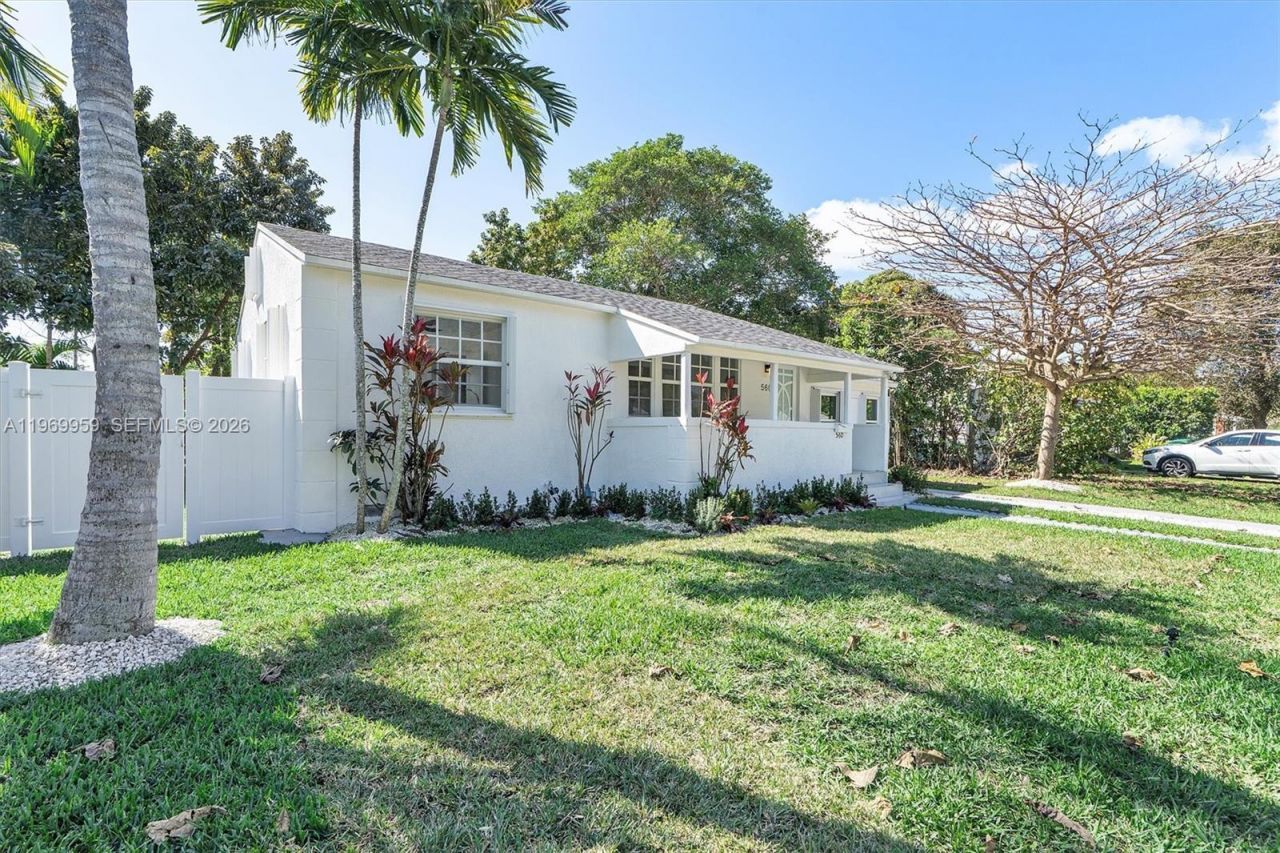 560 NE 110th Ter, Miami, FL 33161 Photo