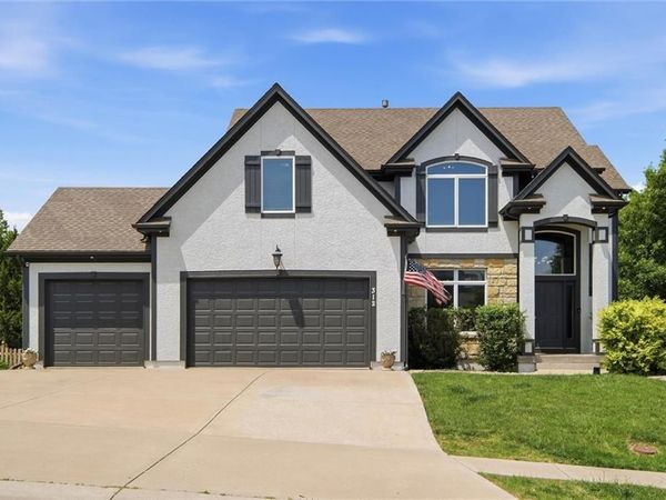 312 SE Battery Drive, Lee's Summit, MO 64063