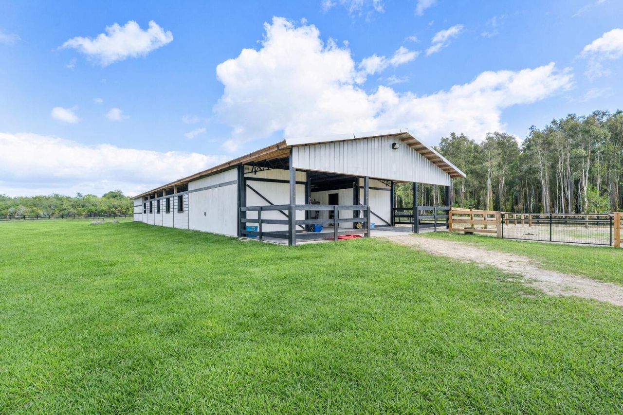 19921 Skyhawk Lane, The Acreage, FL 33470 Photo