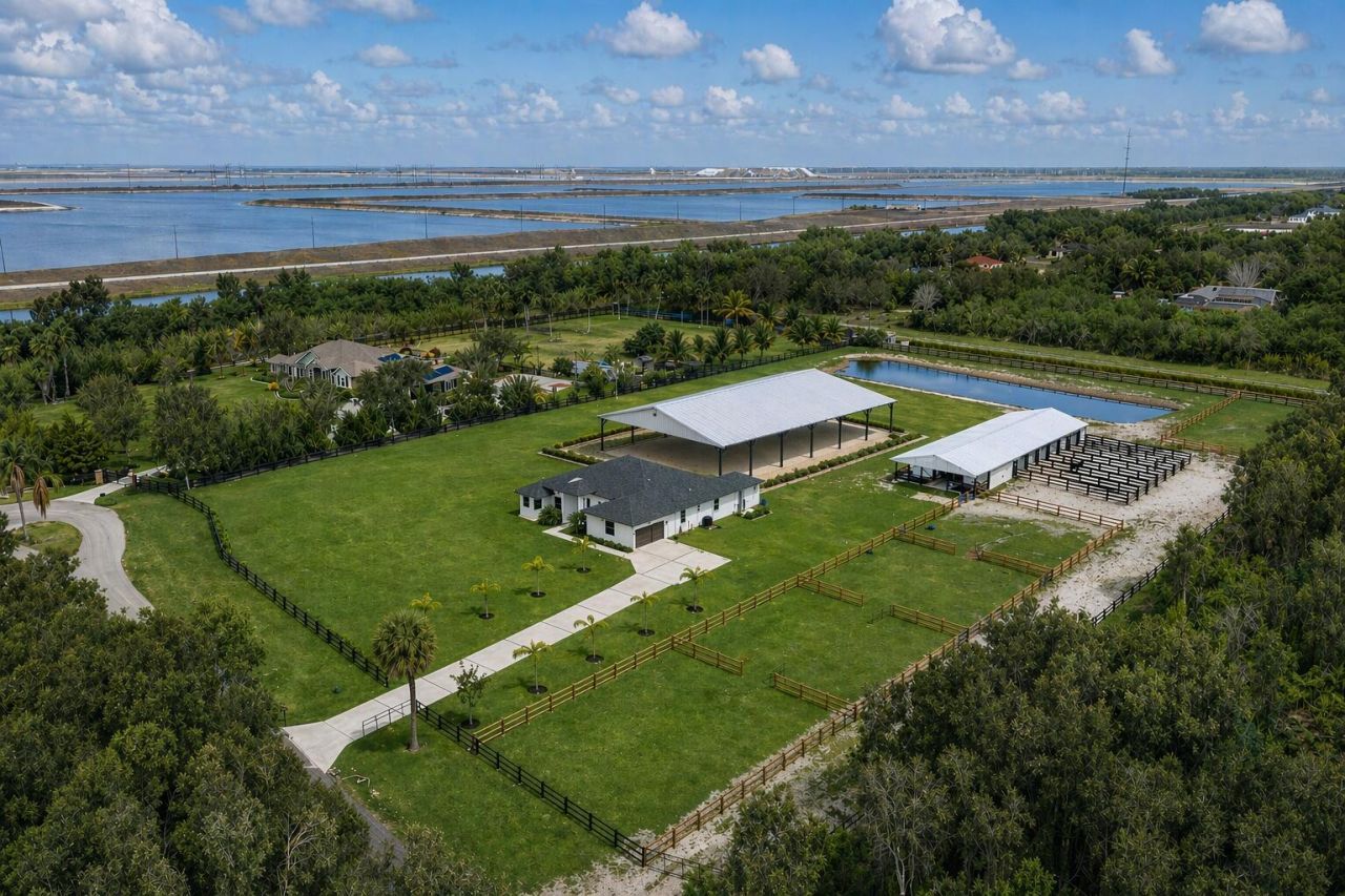19921 Skyhawk Lane, The Acreage, FL 33470 Photo