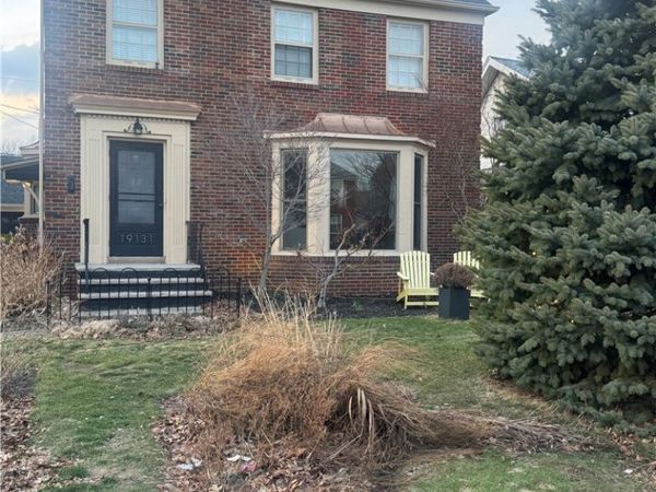 19131 S Lake Shore Boulevard, Euclid, OH 44119