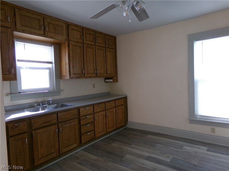 1215 Denman Avenue, Coshocton, OH 43812 Photo 8