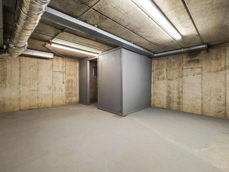 1675 Middletown Eaton, Madison Twp, OH 45042 Photo 43