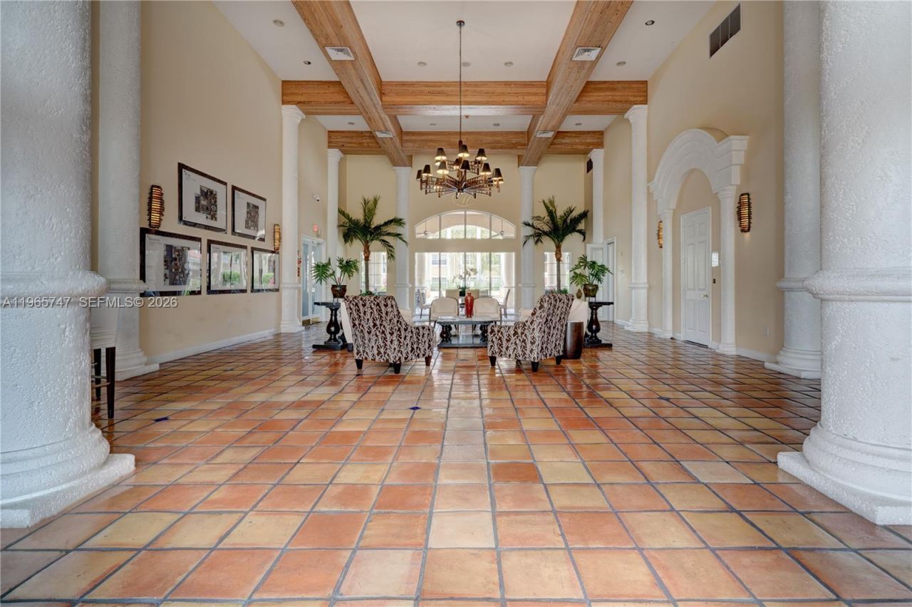 230 SW 117th Ter, Unit 11108, Pembroke Pines, FL 33025 Photo