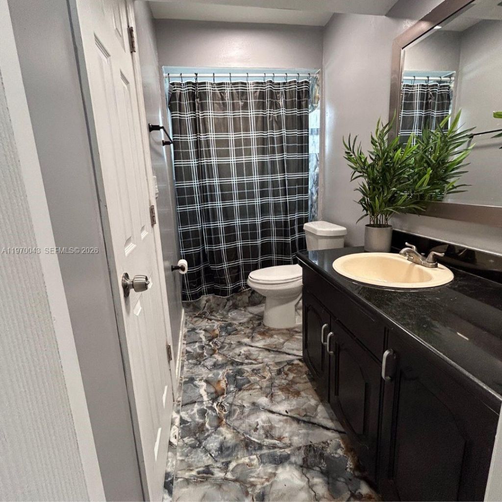 221 NE 24th St , Pompano Beach, FL 33064 Photo