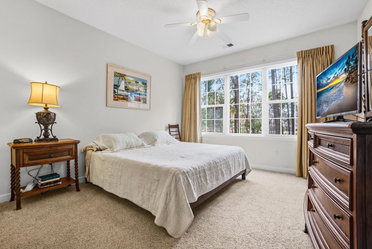 6015 Catalina Dr. Photo 21