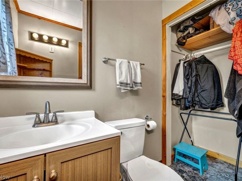 7182 State Route 45, North Bloomfield, OH 44450 Photo 24