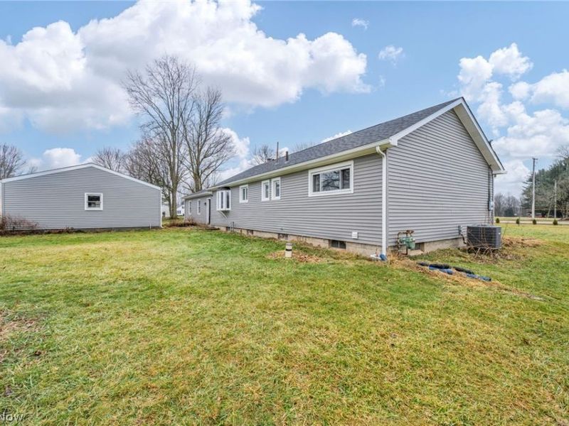 7182 State Route 45, North Bloomfield, OH 44450 Photo 6