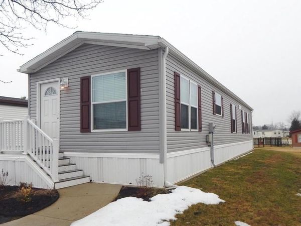 124 PARKSIDE COURT, NORTH WALES, PA 19454