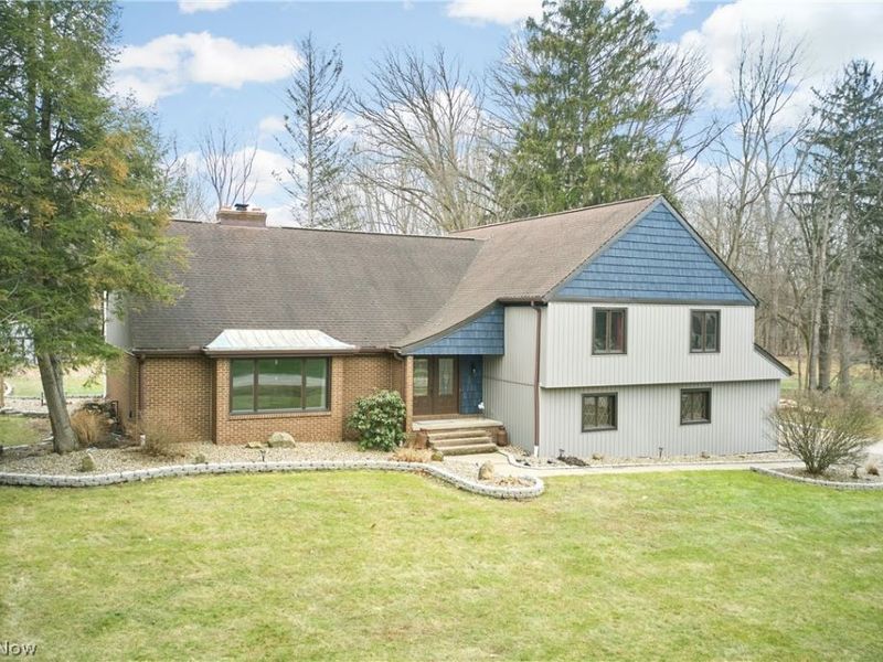 4110 Big Spruce Drive, Akron, OH 44333 Photo 2