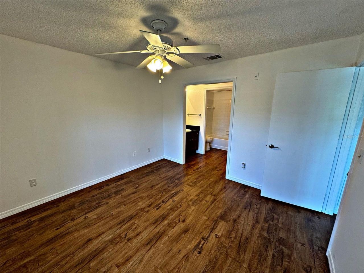 11901 4th Street N, Unit 4105, Saint Petersburg, FL 33716 Photo