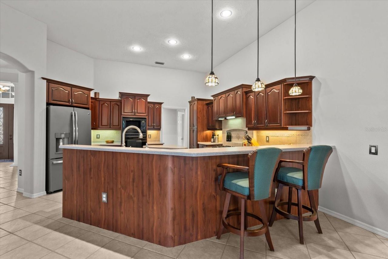 7530 Tori Way, Bradenton, FL 34202 Photo