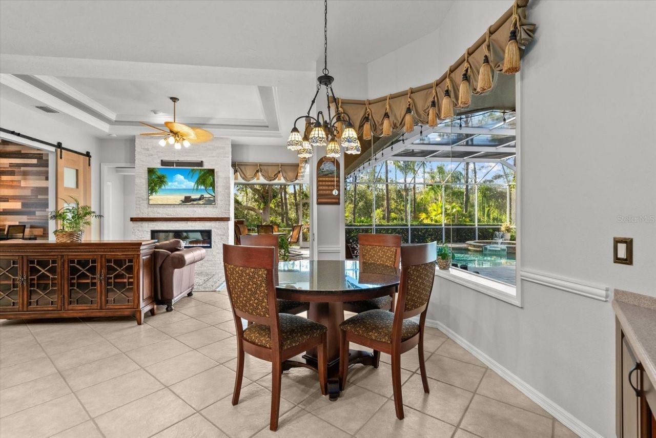 7530 Tori Way, Bradenton, FL 34202 Photo