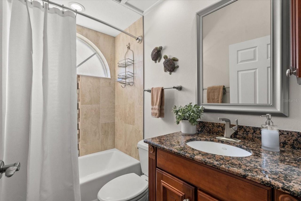 7530 Tori Way, Bradenton, FL 34202 Photo