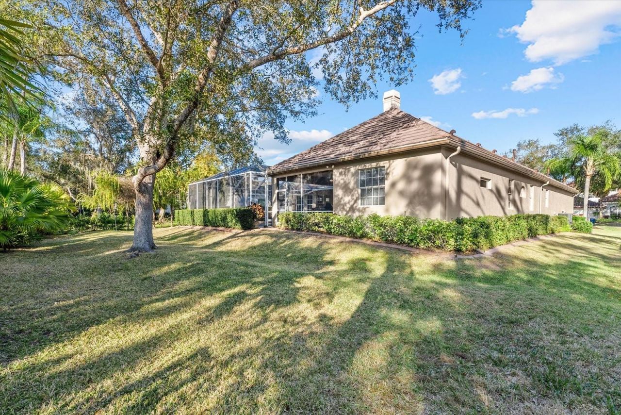 7530 Tori Way, Bradenton, FL 34202 Photo