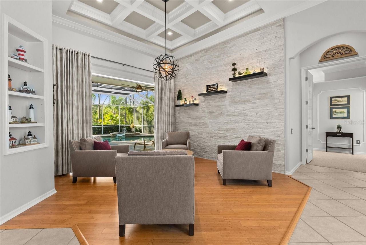 7530 Tori Way, Bradenton, FL 34202 Photo