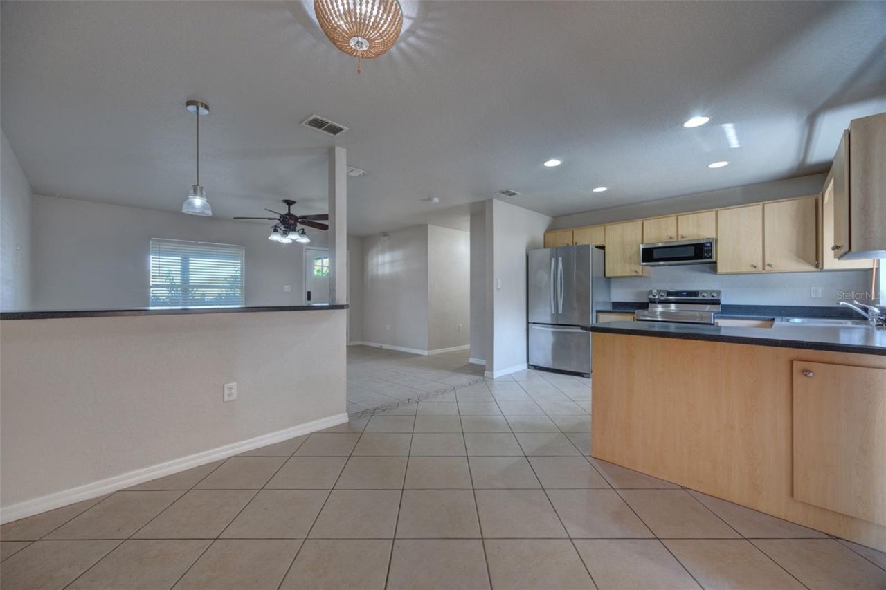 569 Sidney Drive, Lake Helen, FL 32744 Photo