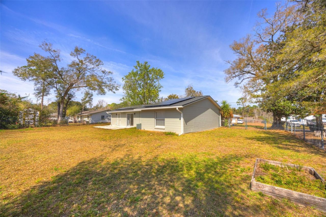 569 Sidney Drive, Lake Helen, FL 32744 Photo