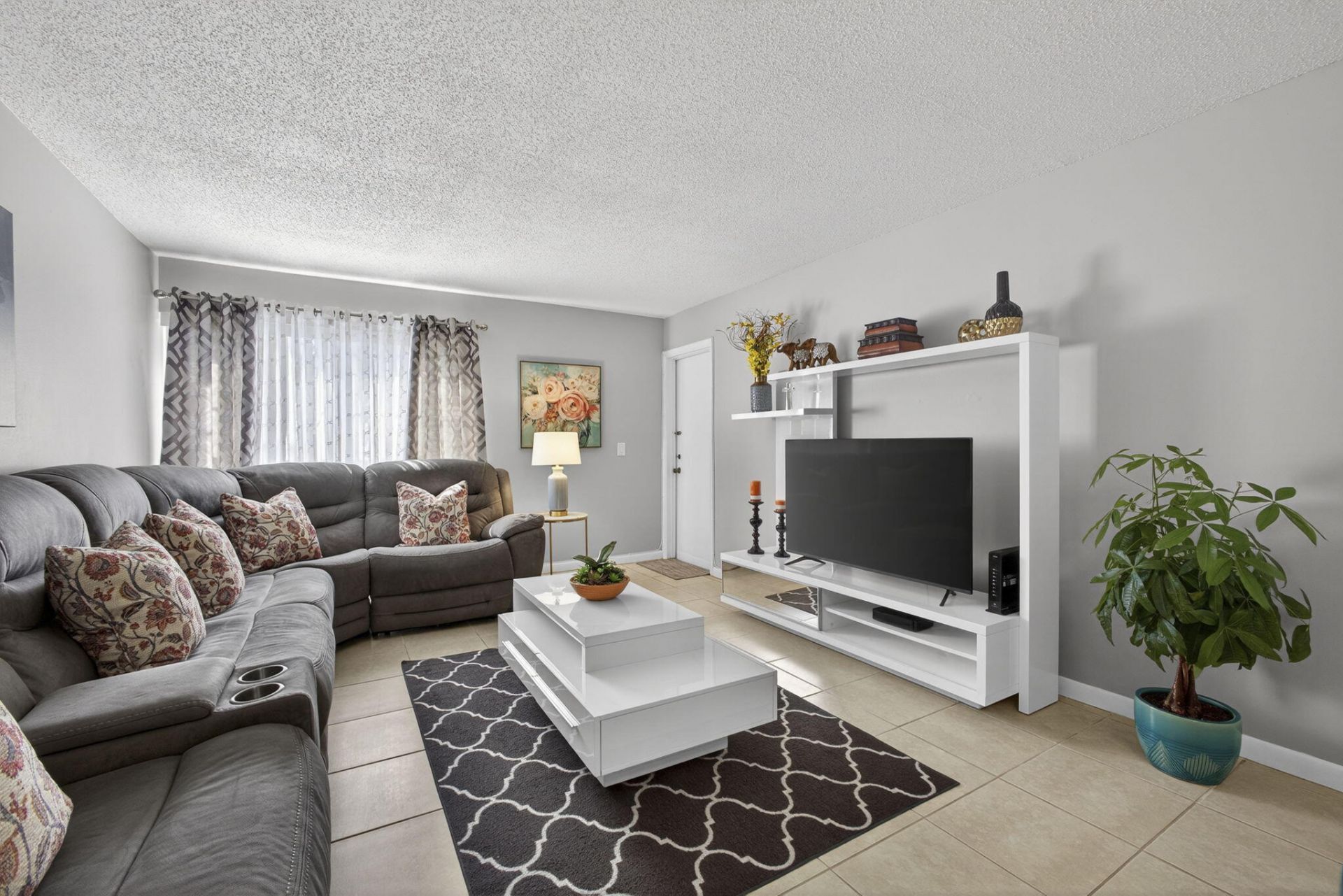 12020 W Greenway Drive, Unit 102, Royal Palm Beach, FL 33411 Photo