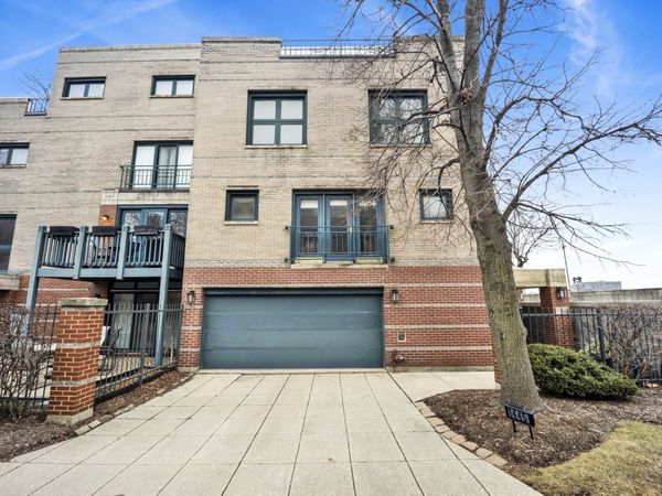 1445 S Clark Street, Chicago, IL 60605