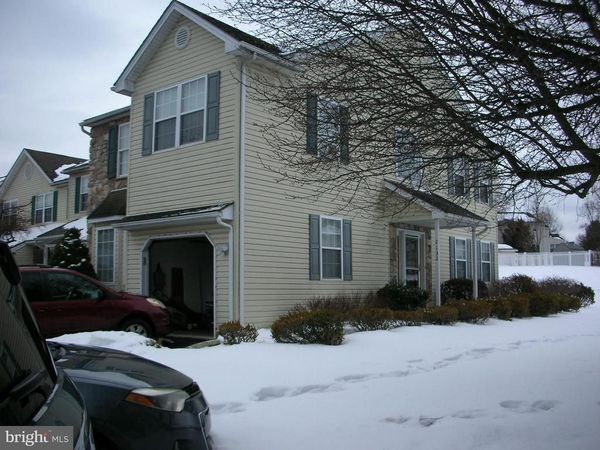 2132 MILL VALLEY LANE, QUAKERTOWN, PA 18951