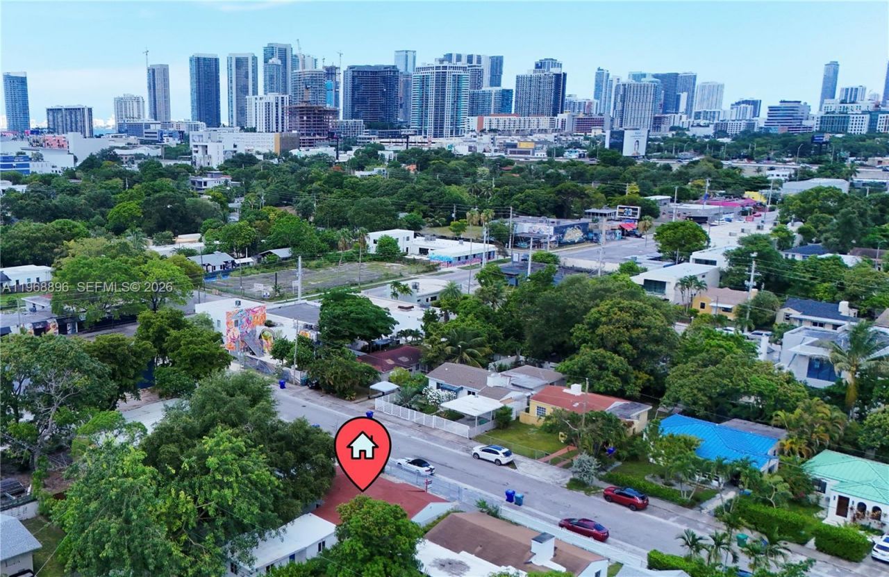 231 NW 44th St, Miami, FL 33127 Photo