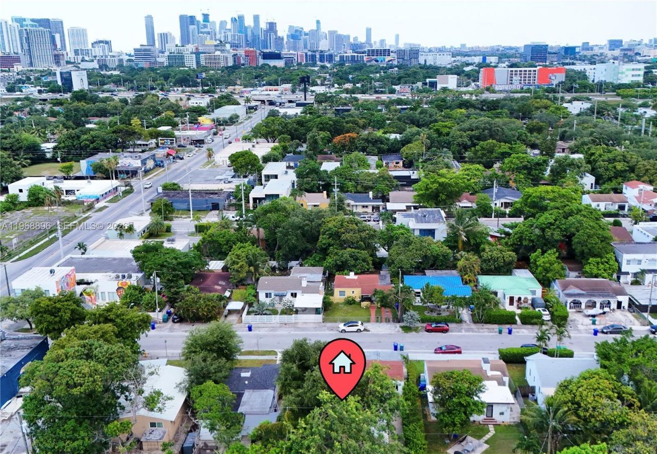 231 NW 44th St, Miami, FL 33127 Photo