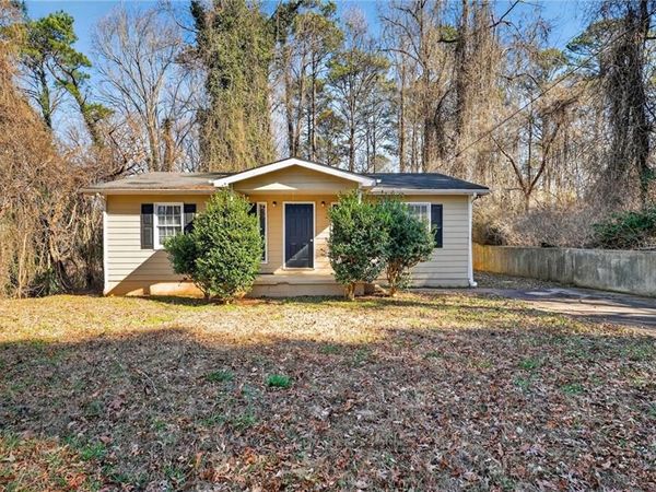1826 County Line Road SW, Atlanta, GA 30331