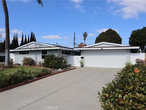 456 Elmhurst Lane, Costa Mesa, CA 92626