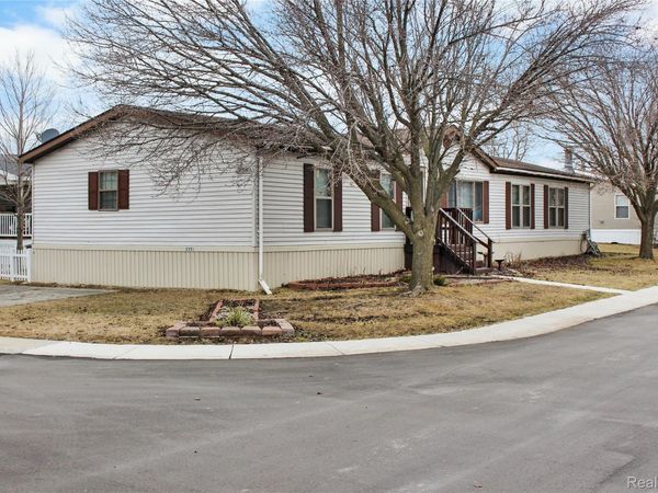 2351 Hiddenview Drive, Berlin Township, Mi 48166