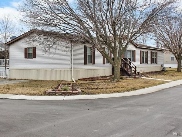 2351 Hiddenview Drive, Berlin Twp, MI 48166