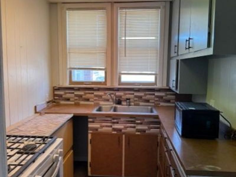 29435 Euclid Avenue, Unit 3, Wickliffe, OH 44092 Photo 5