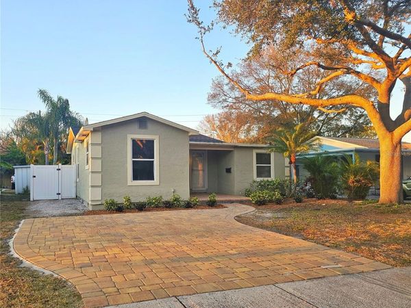 5610 KELLY DRIVE N, ST PETERSBURG, FL 33703