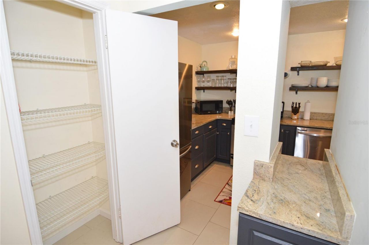 3873 Pompano Drive Se, Unit D, Saint Petersburg, FL 33705 Photo