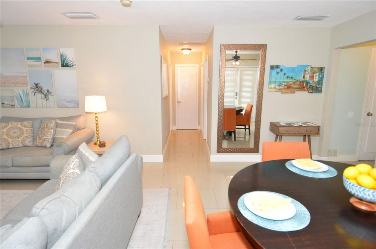 3873 Pompano Drive Se, Unit D, Saint Petersburg, FL 33705 Photo