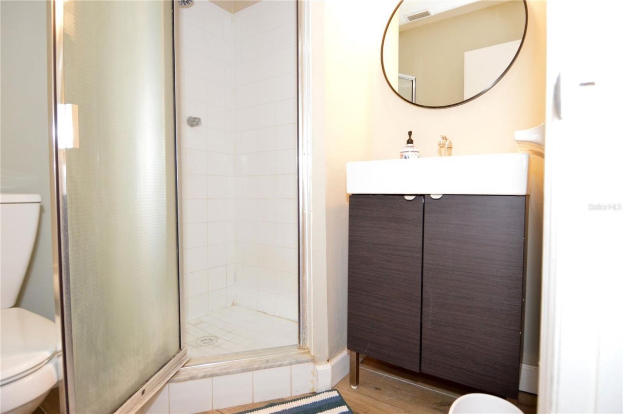 3873 Pompano Drive Se, Unit D, Saint Petersburg, FL 33705 Photo