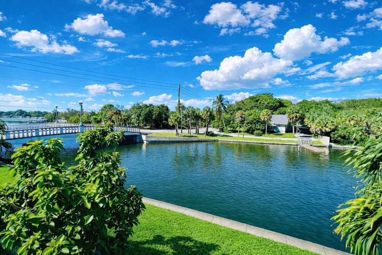 3873 Pompano Drive Se, Unit D, Saint Petersburg, FL 33705 Photo