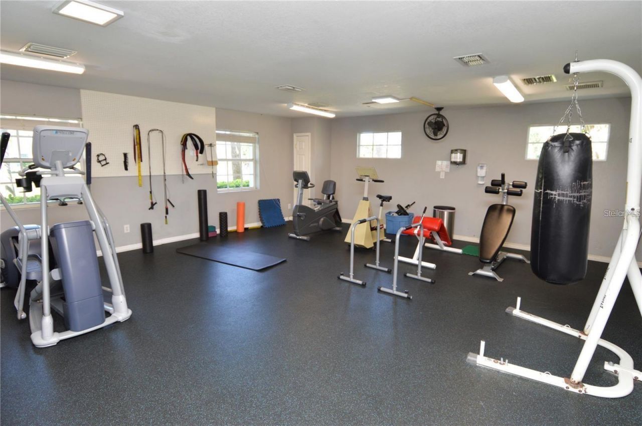 3873 Pompano Drive Se, Unit D, Saint Petersburg, FL 33705 Photo