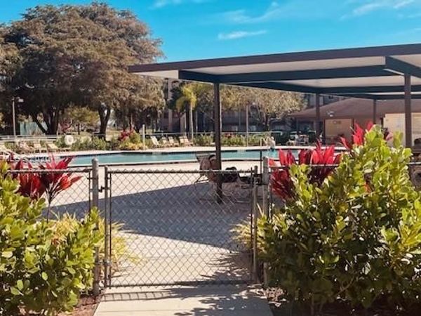 950 SW 138th Ave, Unit 314B, Pembroke Pines, FL 33027