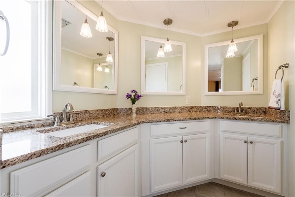 447 Snead Dr, North Fort Myers, FL 33903 Photo