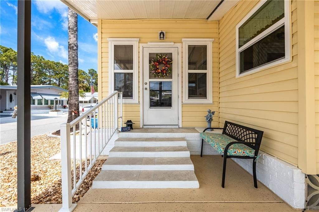 447 Snead Dr, North Fort Myers, FL 33903 Photo