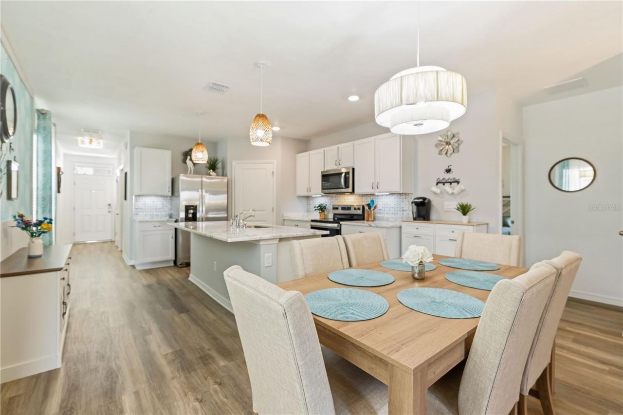 3387 Hilltop Circle, Bradenton, FL 34211 Photo